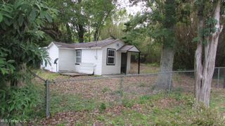 3001 Hewes Avenue, Gulfport, MS 39507