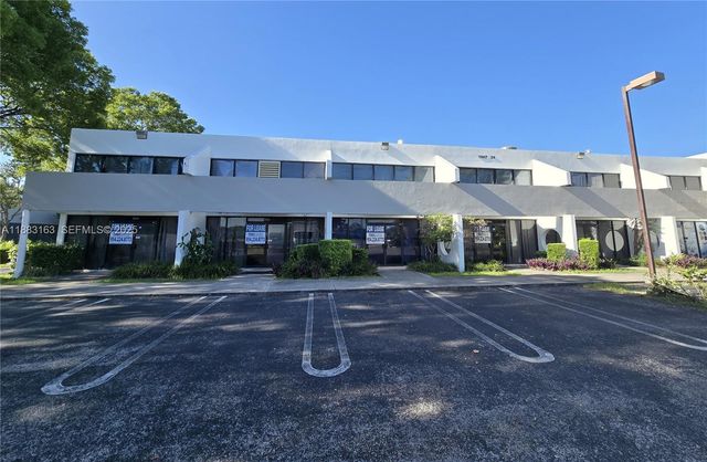 11917 W Sample Road 11921, Coral Springs, FL 33065