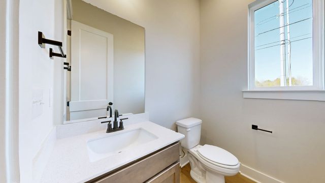 6027 Bloom St, Rockvale, TN 37153