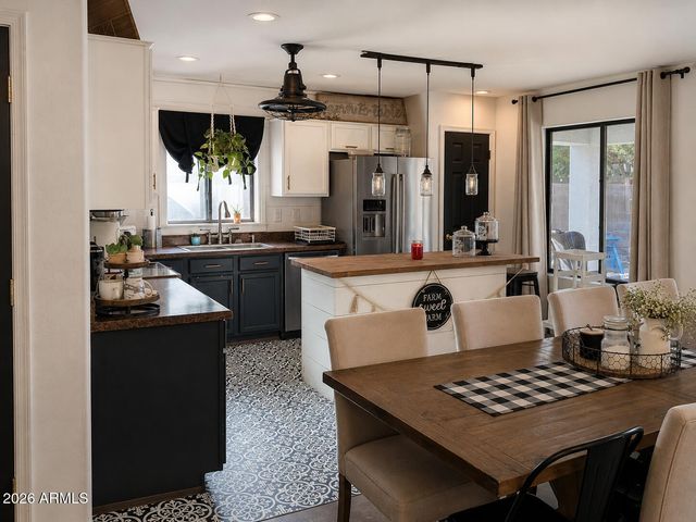11740 W Avenida Del Sol Avenue, Sun City, AZ 85373