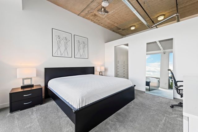 350 N Main Street 716, Royal Oak, MI 48067