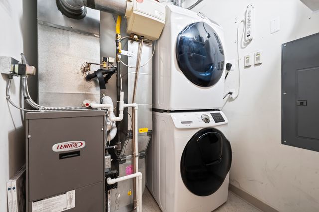 350 N Main Street 716, Royal Oak, MI 48067