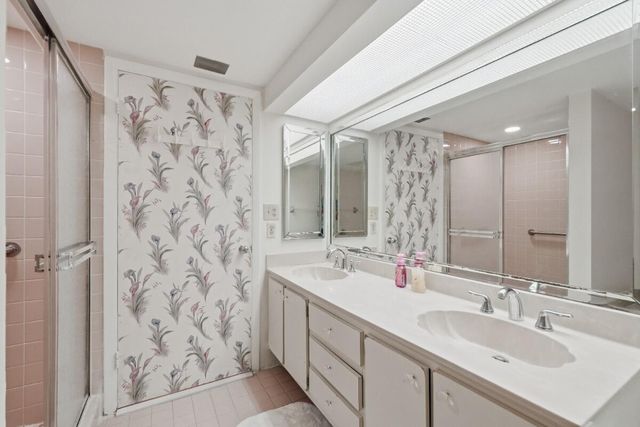 7900 Radice Court 202, Lauderhill, FL 33319