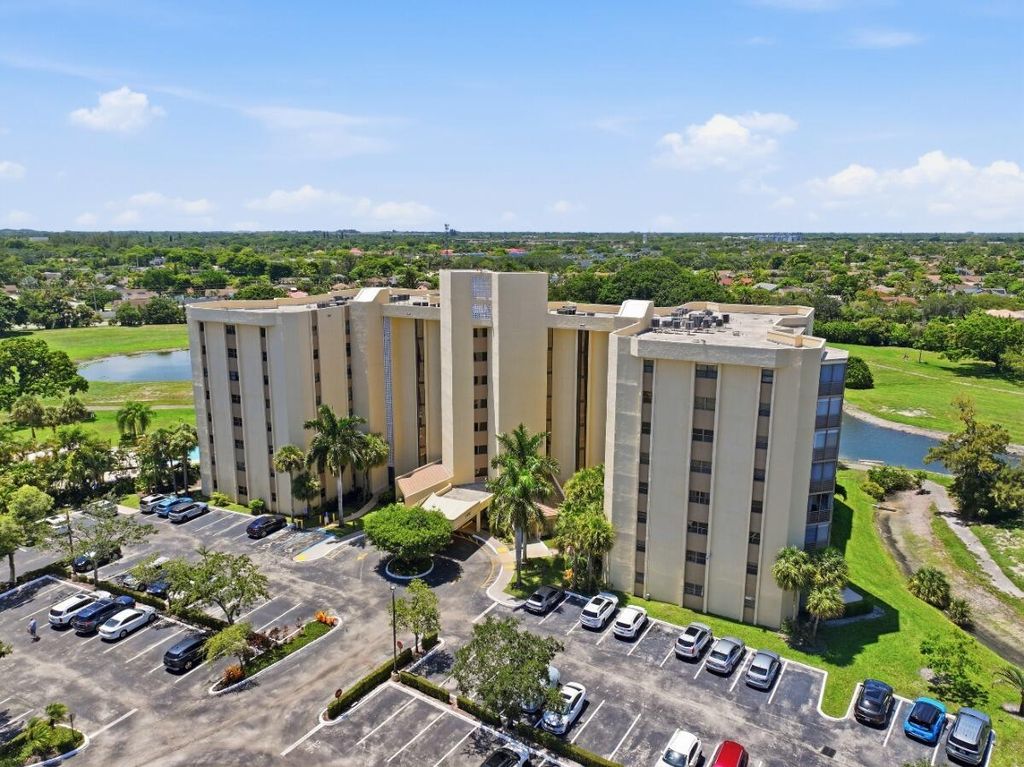 7900 Radice Court 202, Lauderhill, FL 33319