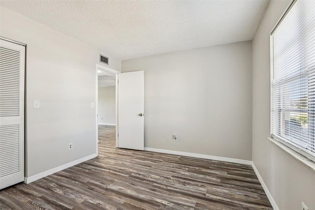 11120 CARRIAGE HILL DRIVE 1, Port Richey, FL 34668