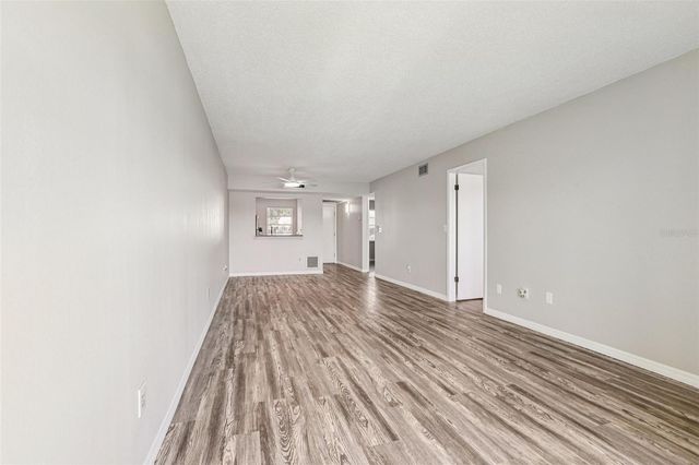 11120 CARRIAGE HILL DRIVE 1, Port Richey, FL 34668