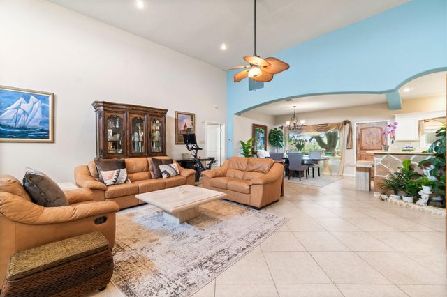 55 Lakeway Drive, Coldspring, TX 77331