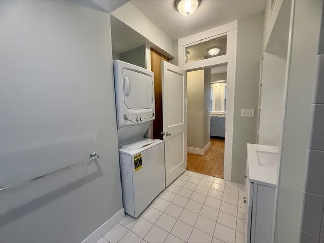 172 Maplewood 0, Watertown, MA 02472