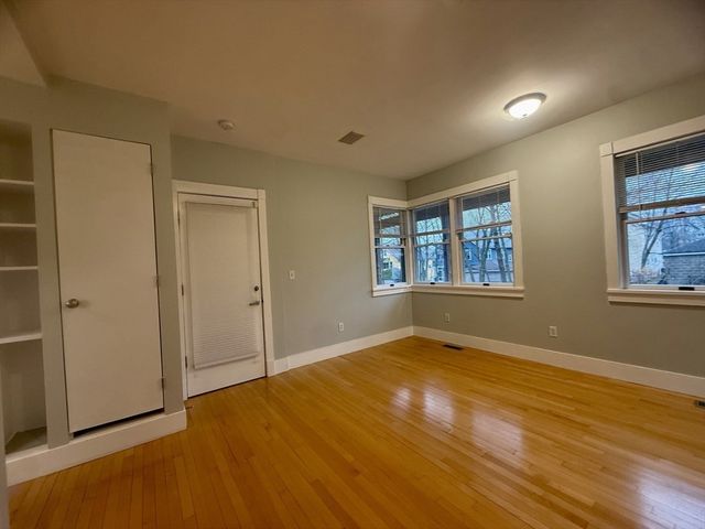 172 Maplewood 0, Watertown, MA 02472