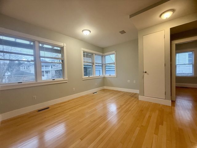 172 Maplewood 0, Watertown, MA 02472