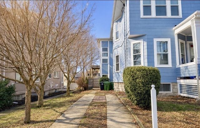 172 Maplewood 0, Watertown, MA 02472