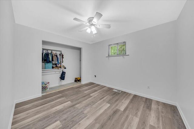 1406 Royal Trl, Manchester, TN 37355