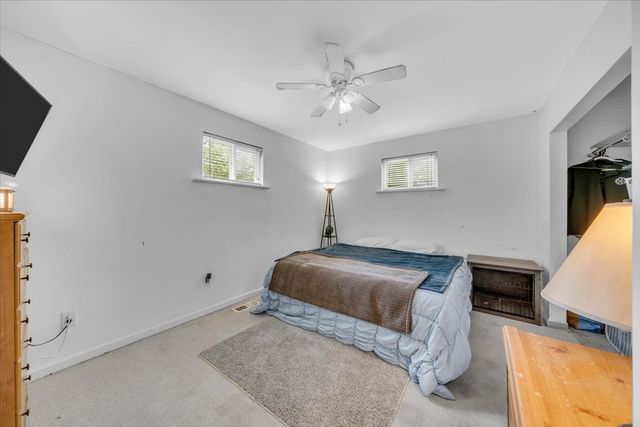 1406 Royal Trl, Manchester, TN 37355