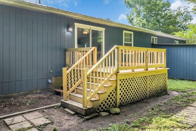 1406 Royal Trl, Manchester, TN 37355