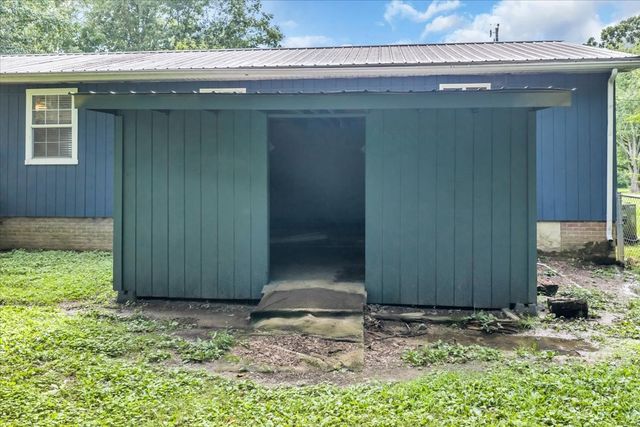 1406 Royal Trl, Manchester, TN 37355
