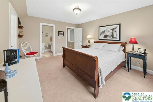 515 Stouts Valley Road, Williams Twp, PA 18042