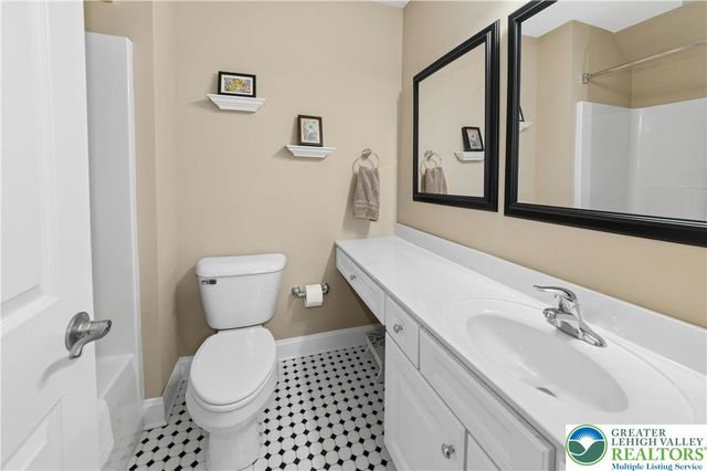 515 Stouts Valley Road, Williams Twp, PA 18042