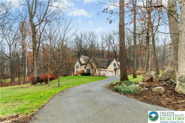 515 Stouts Valley Road, Williams Twp, PA 18042