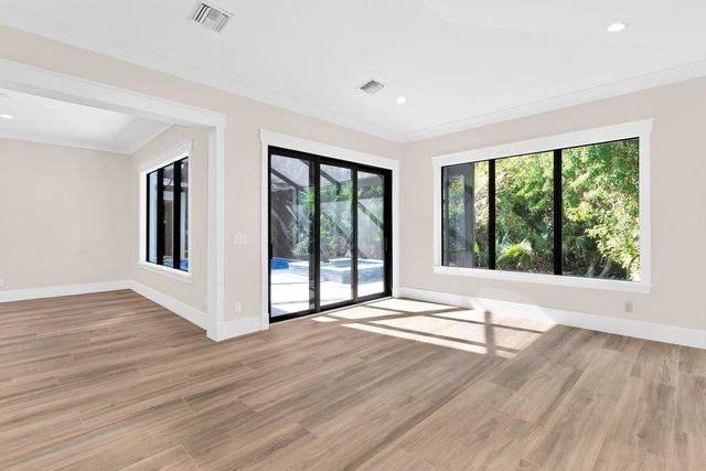 11765 Brown Pelican Way, Vero Beach, FL 32963