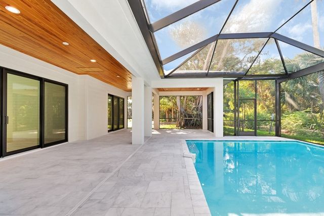 11765 Brown Pelican Way, Vero Beach, FL 32963