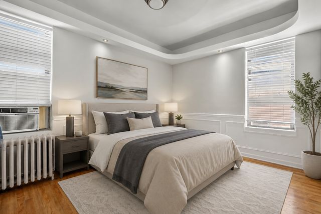 2439 38th St Apt 6D, New York City, NY 11103