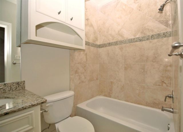 707 Welch, Houston, TX 77006