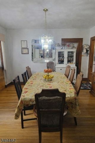 52 Passaic Ave, Livingston Twp., NJ 07039