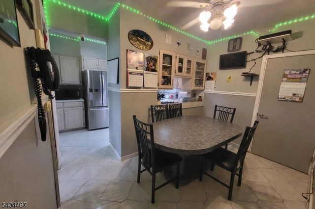 52 Passaic Ave, Livingston Twp., NJ 07039