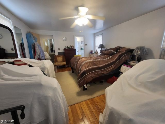 52 Passaic Ave, Livingston Twp., NJ 07039