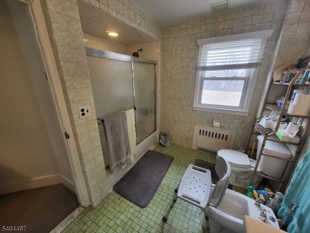 52 Passaic Ave, Livingston Twp., NJ 07039