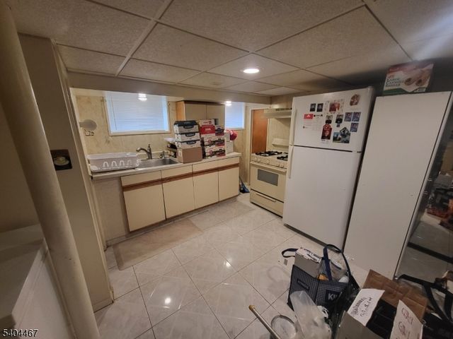 52 Passaic Ave, Livingston Twp., NJ 07039