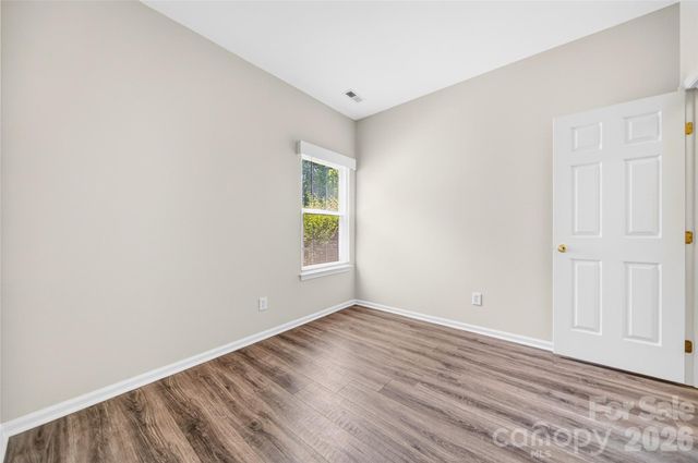 140 Gabriel Drive, Mooresville, NC 28115