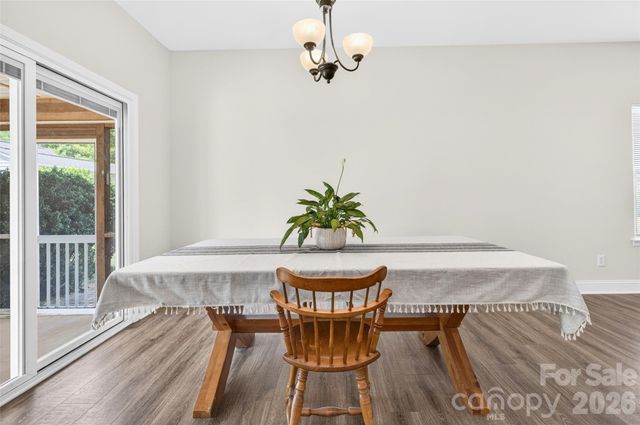 140 Gabriel Drive, Mooresville, NC 28115