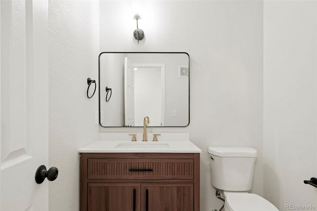 3415 S Ammons Street 6, Lakewood, CO 80227