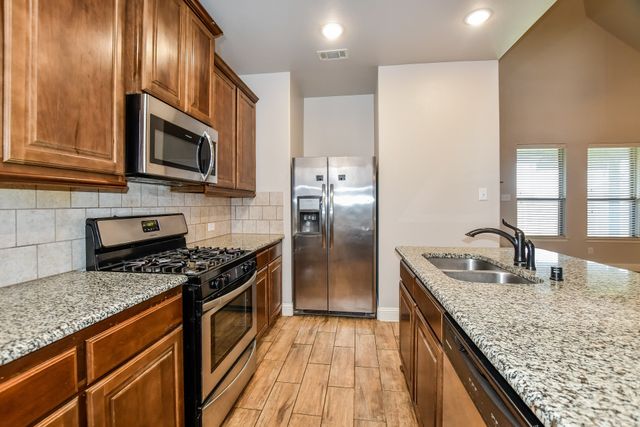 293 Arbury Drive, Forney, TX 75126