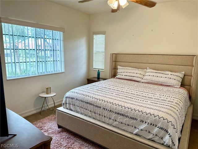 675 Luisa LN 825, Naples, FL 34104