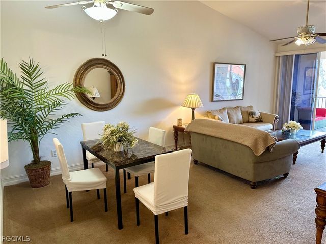 675 Luisa LN 825, Naples, FL 34104