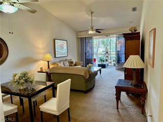 675 Luisa LN 825, Naples, FL 34104