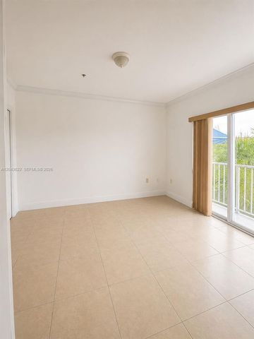 21100 SW 87th Avenue 304, Cutler Bay, FL 33189