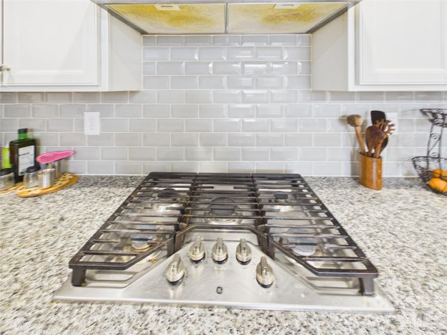 10163 Meeting House Drive NW, Huntersville, NC 28078