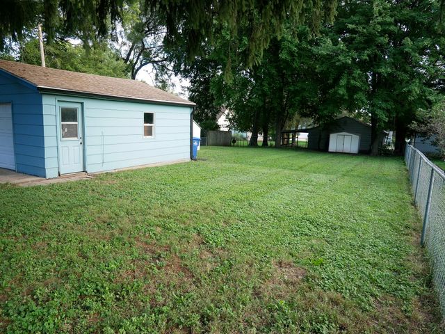 1132 Emma Avenue, Des Moines, IA 50315