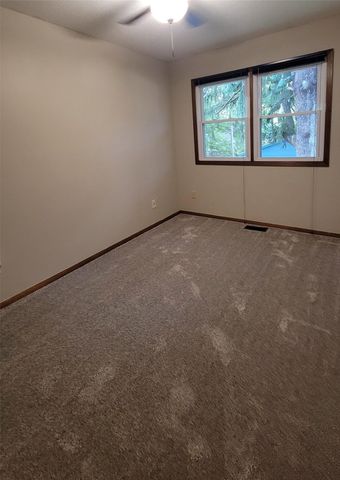 1132 Emma Avenue, Des Moines, IA 50315