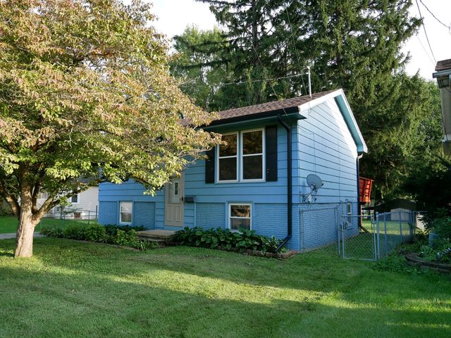 1132 Emma Avenue, Des Moines, IA 50315