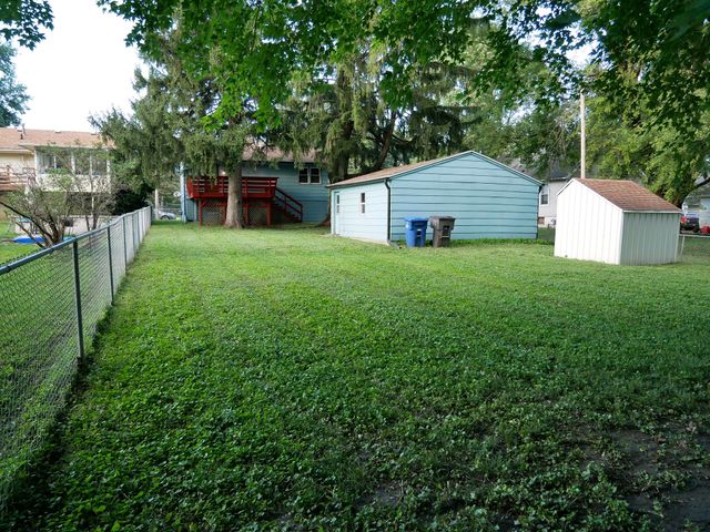 1132 Emma Avenue, Des Moines, IA 50315
