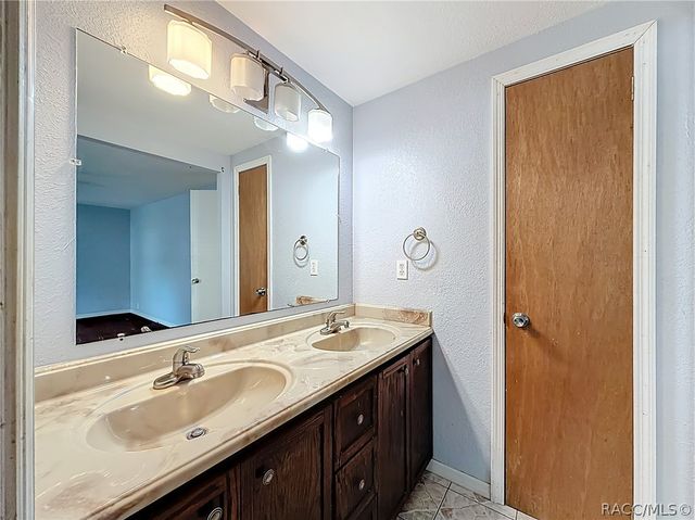 7429 W Revere Lane, Homosassa, FL 34448