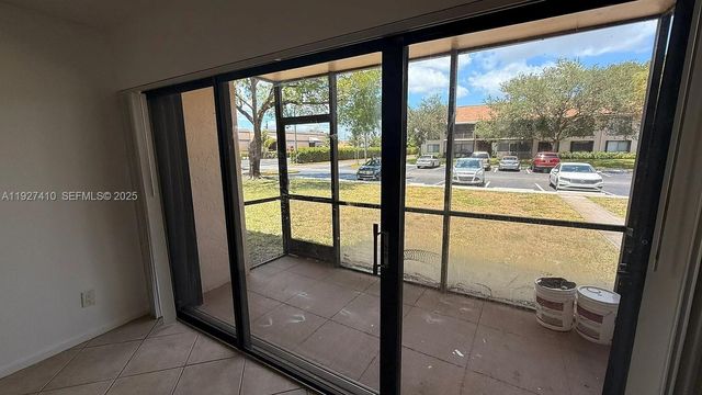 5855 Washington Street 91, Hollywood, FL 33023
