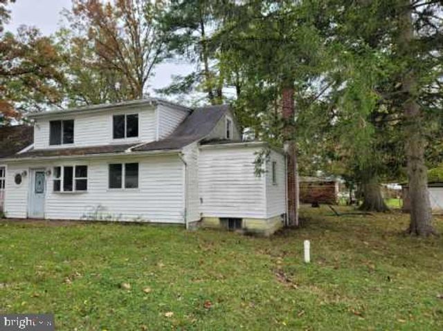 656 S TEMPLE LN, Altoona, PA 16602