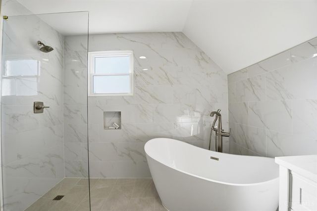 6325 Chandler Street, Cincinnati, OH 45227