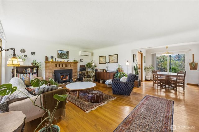 3302 Pine Street, Longview, WA 98632