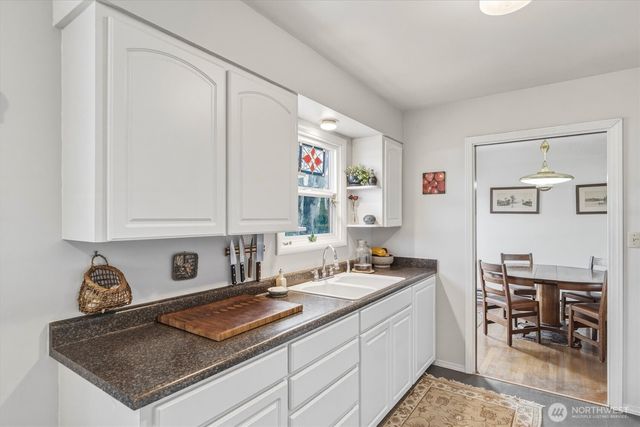 3302 Pine Street, Longview, WA 98632